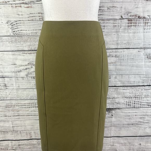 Halogen Skirt size 6 Olive Green Straight Pencil Knee Stretch Career Church Slim - Picture 2 of 8